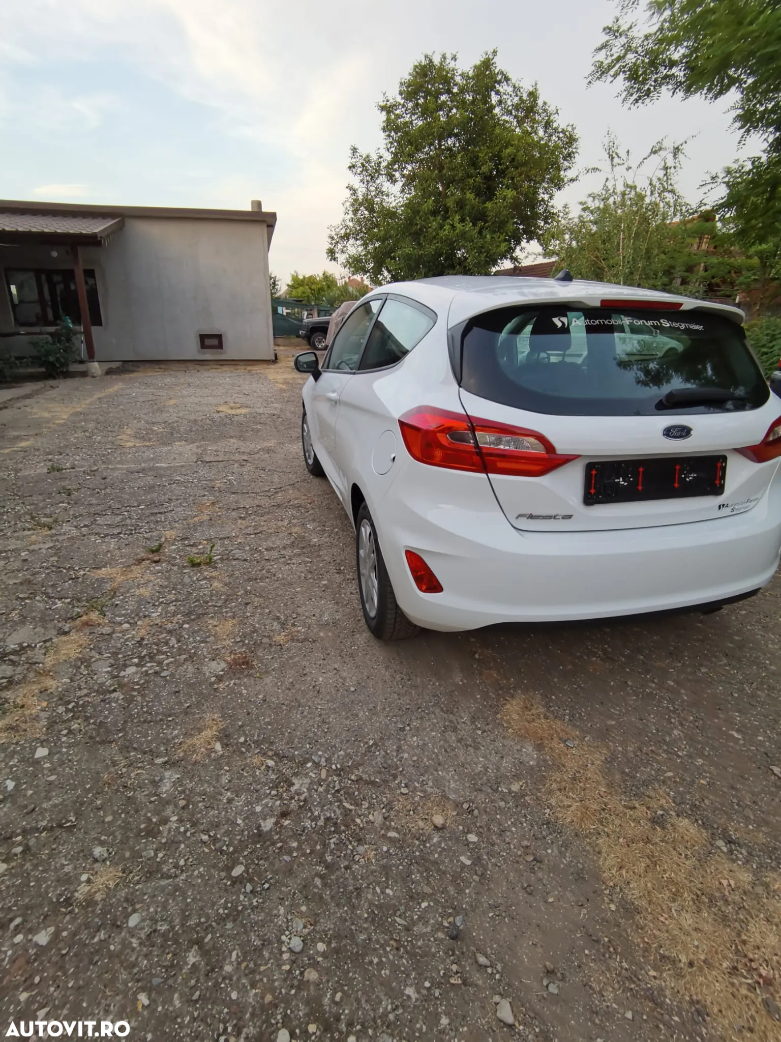 Ford Fiesta 1.1 S&S TREND - 6