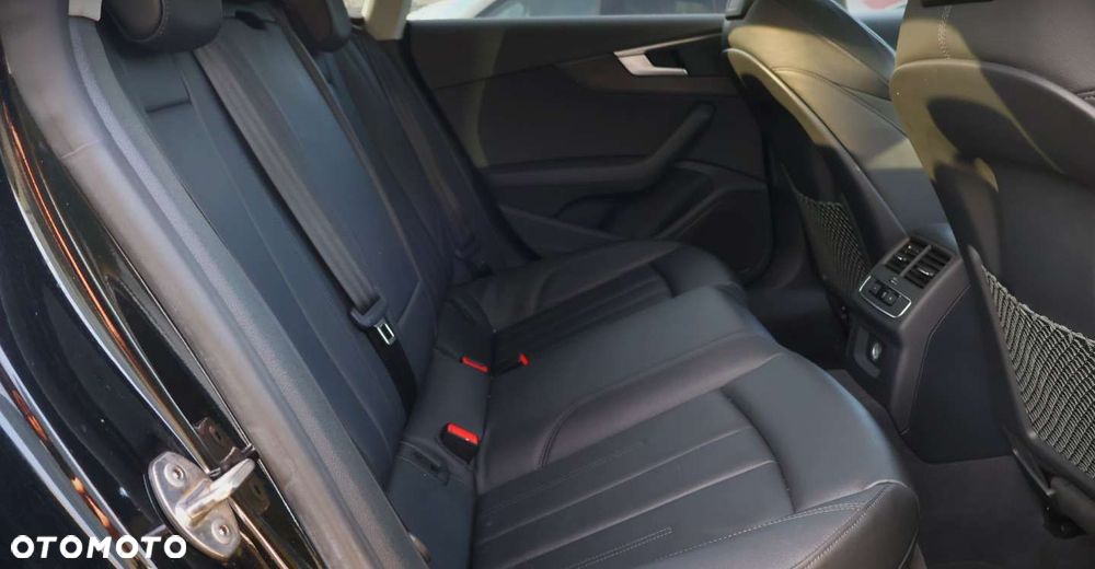 Audi A5 Limousine - 18
