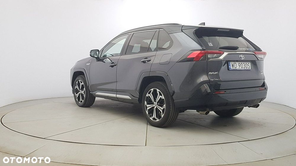 Toyota RAV4 - 5