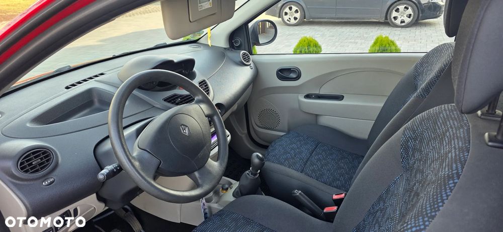 Renault Twingo - 10