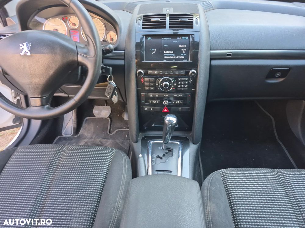 Peugeot 407 - 6