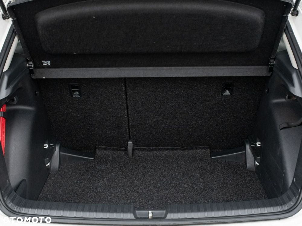 Skoda Fabia 1.0 Ambition - 24
