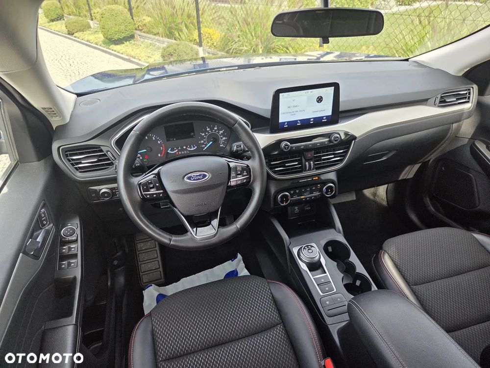 Ford Kuga - 14