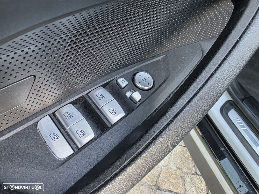 BMW i4 eDrive40 Gran Coupe M Sport - 23