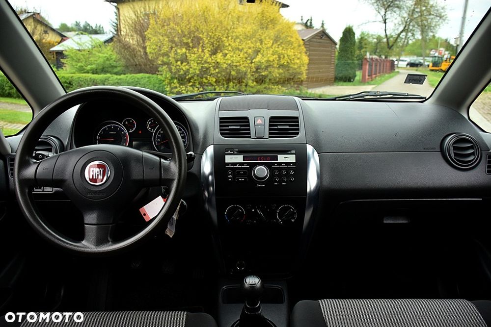 Fiat Sedici 1.6 16V 4x4 Lounge - 17
