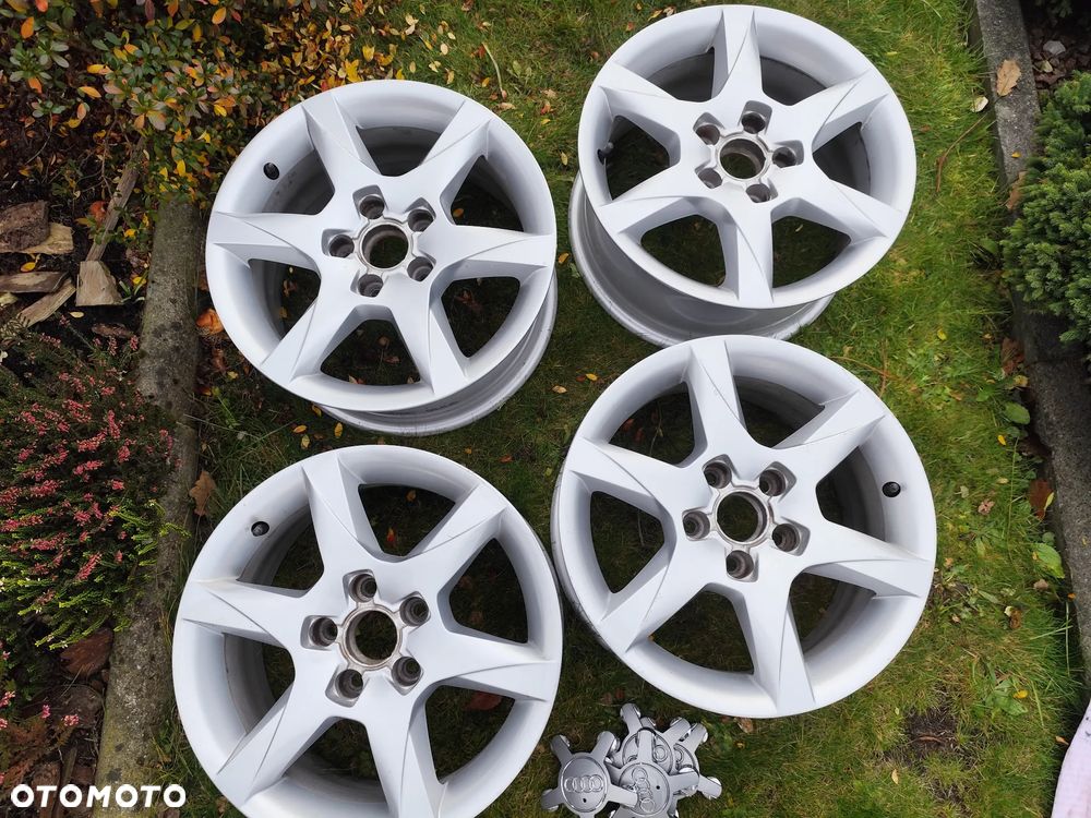 Alufelgi 16" VW Seat Audi 5x112 7j et35  4F0 601 025 CM - 16