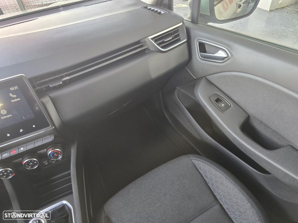 Renault Clio 1.5 Blue dCi Intens - 11