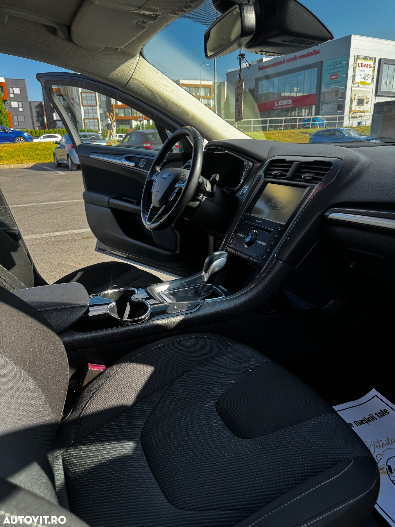 Ford Mondeo Vignale 2.0 TDCi Powershift - 7