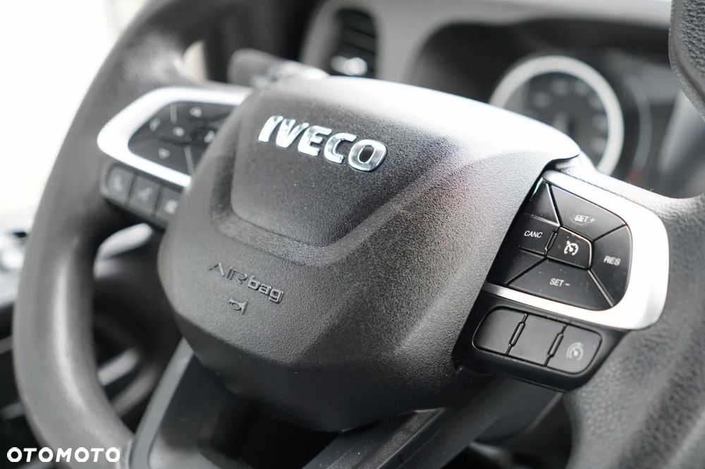Iveco DAILY 72-180 / CHŁODNIA / CARRIER XARIOS 500 / BLIŹNIAK / EURO 6 - 29