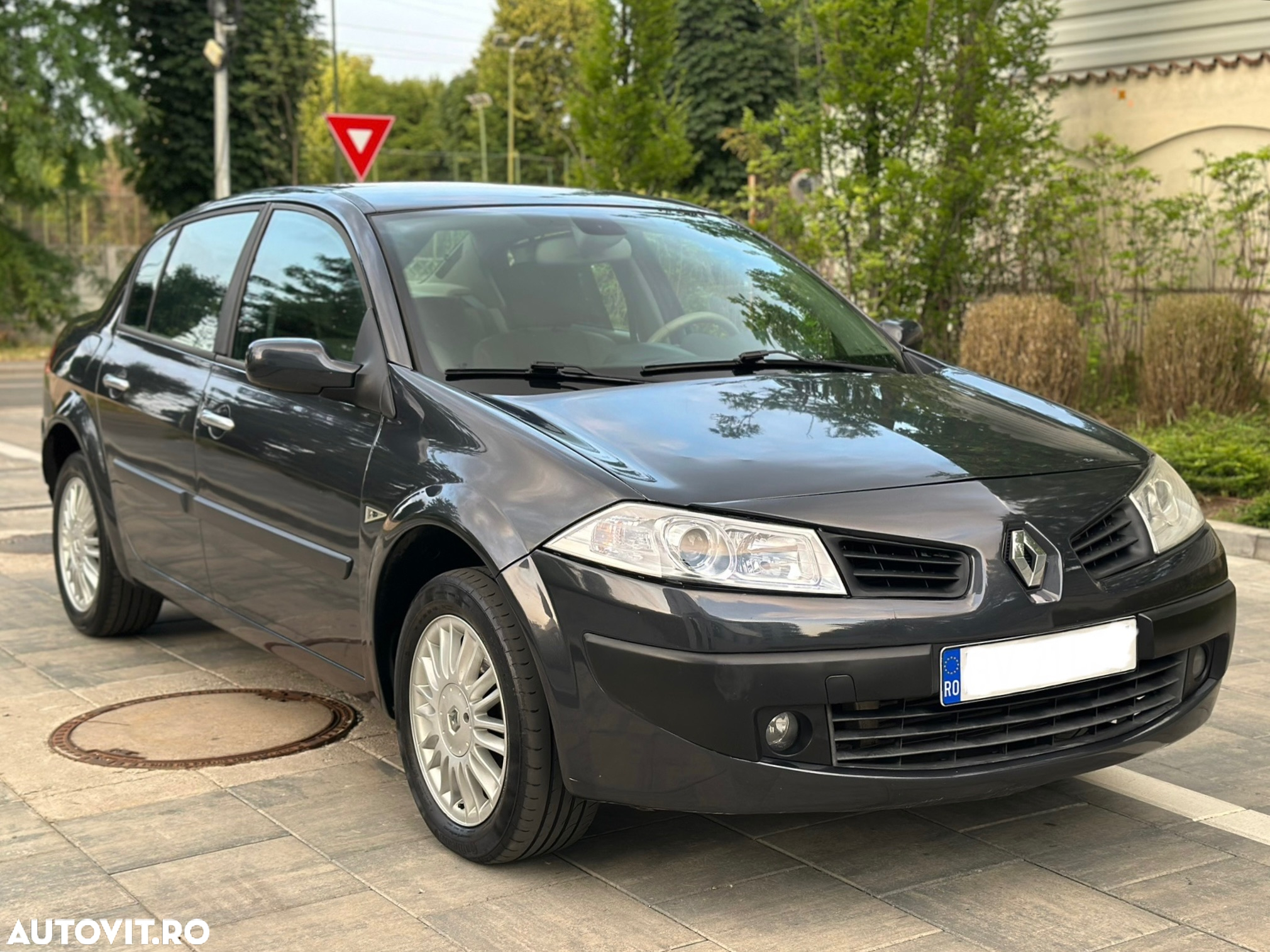 Renault Megane - 2