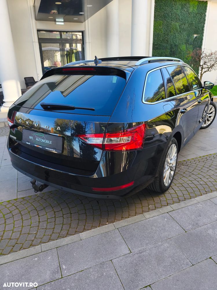 Skoda Superb 1.6 TDI DSG Style - 9