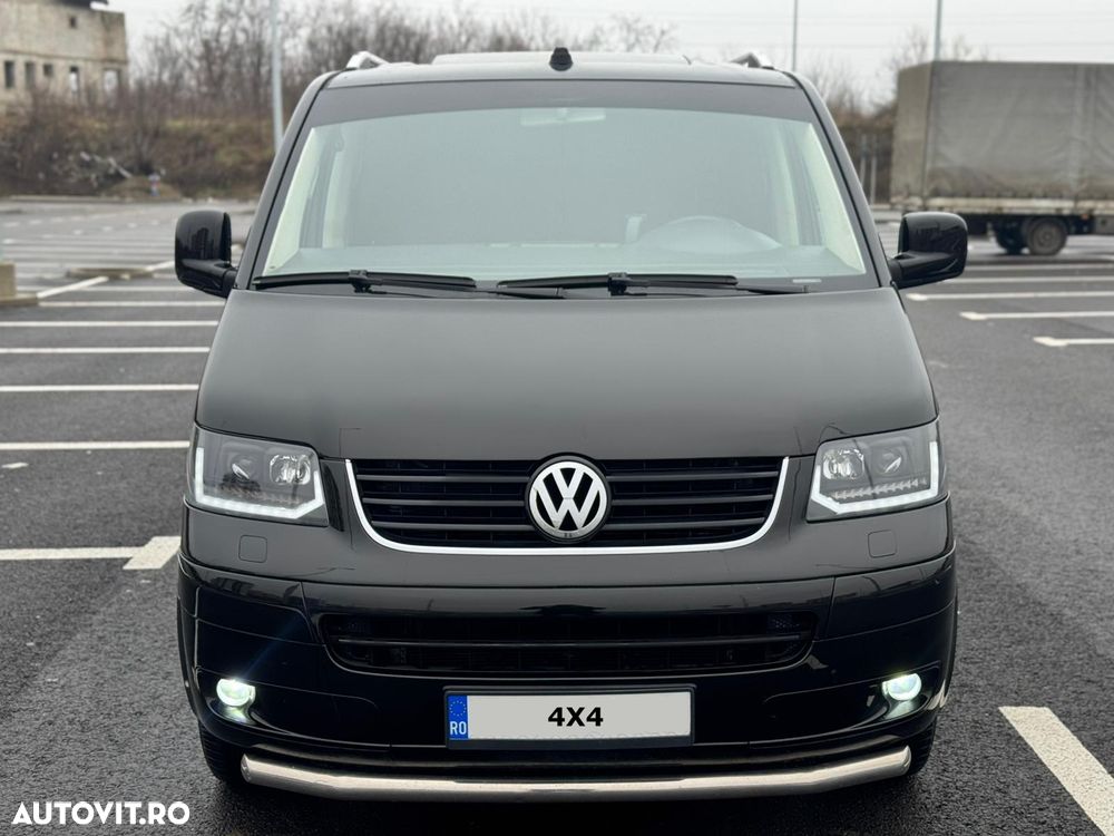 Volkswagen Caravelle - 1