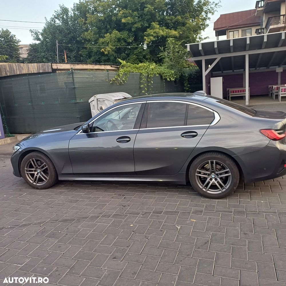 BMW Seria 3 320d xDrive AT - 5