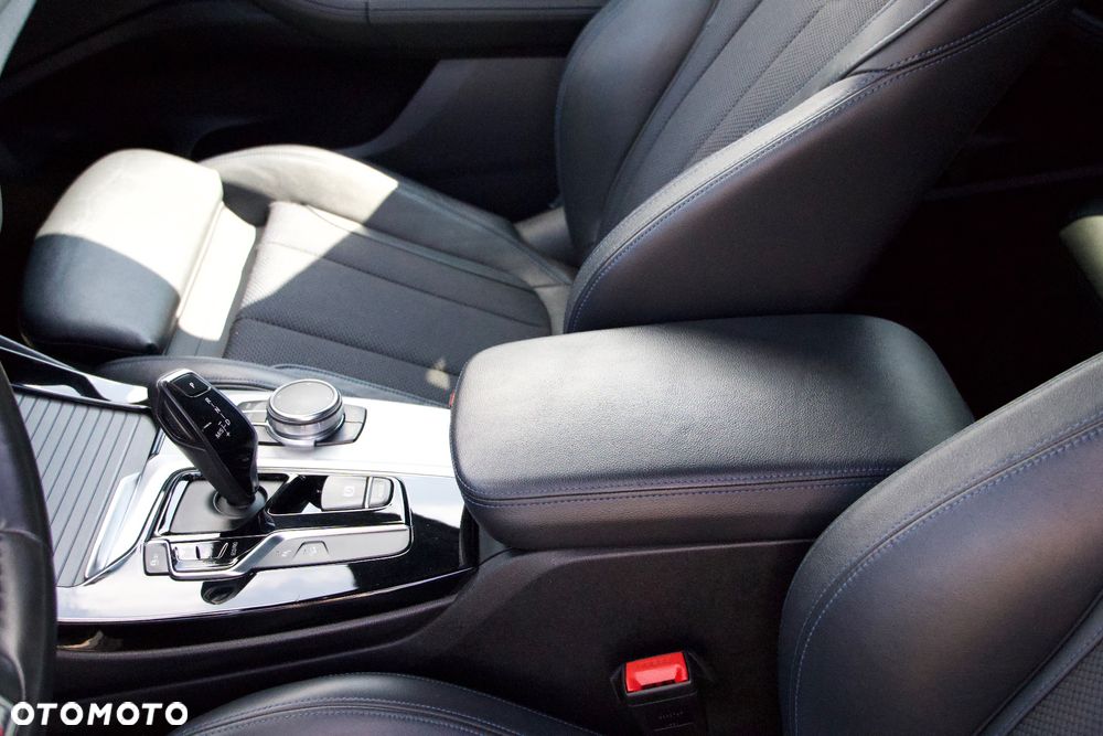 BMW X3 xDrive20d M Sport - 28