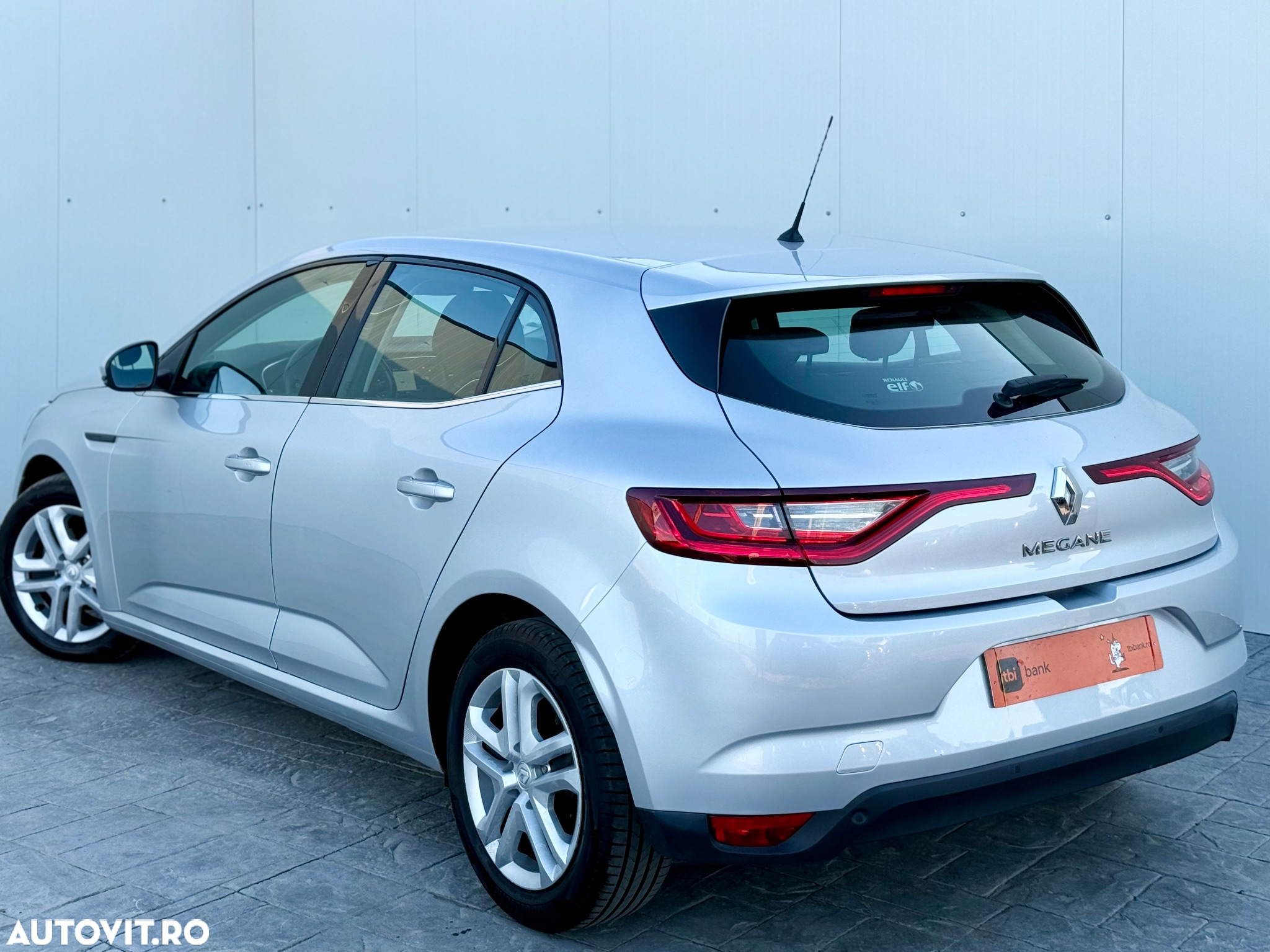 Renault Megane Energy dCi Intens - 3