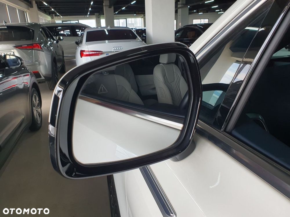 Kia Sorento - 33