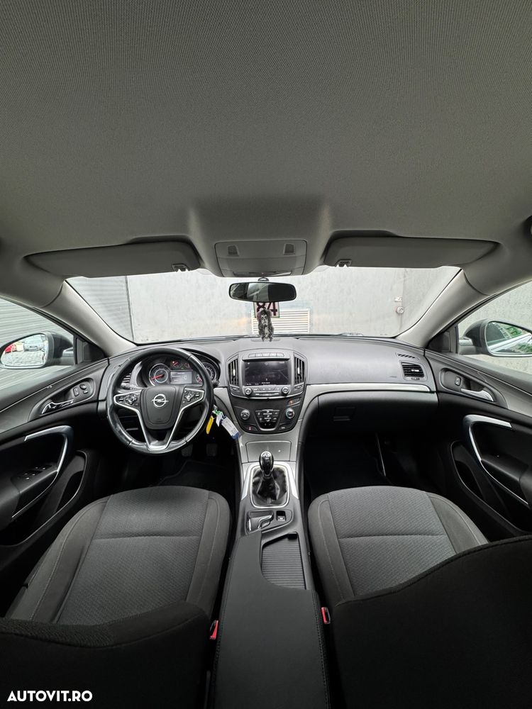 Opel Insignia - 2