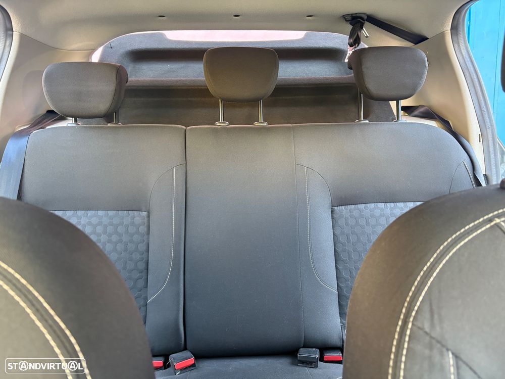 Dacia Sandero 0.9 TCe Confort - 23
