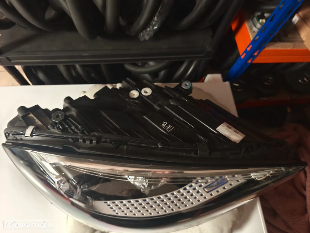 Farol direito digital led Mercedes classe S w223 - 5