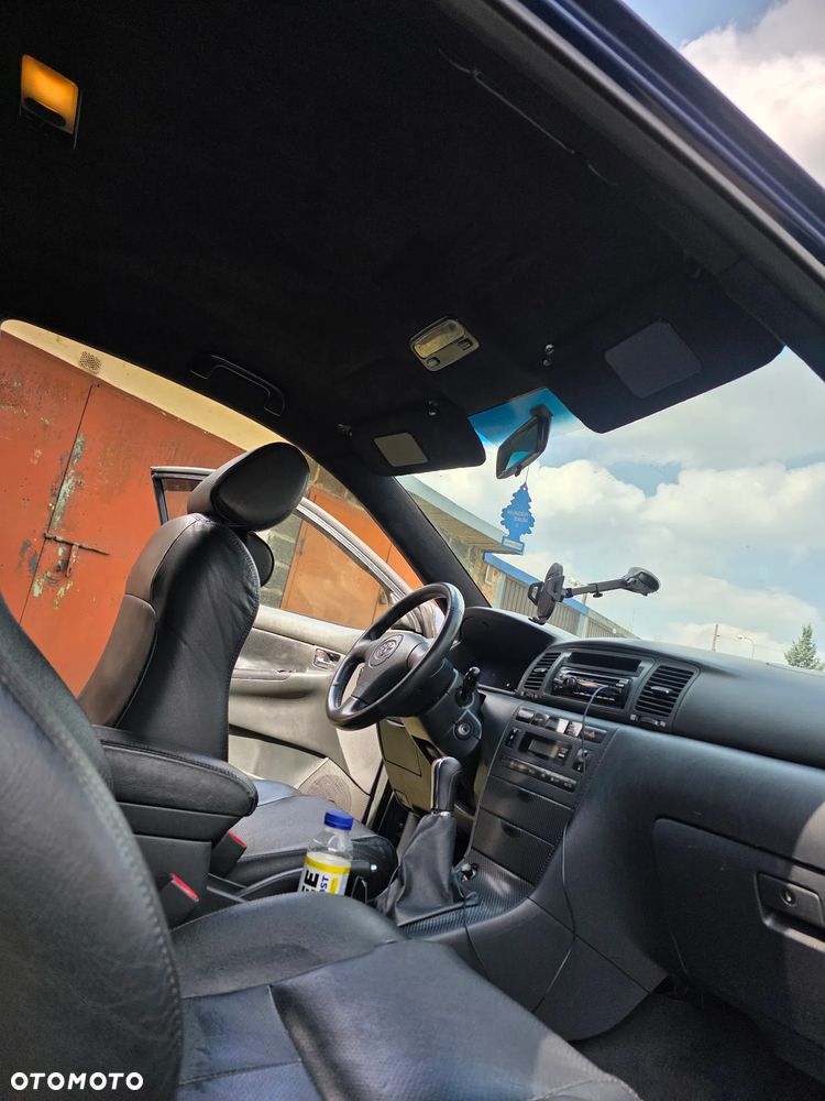 Toyota Corolla 1.8 VVTL-i TSport - 15