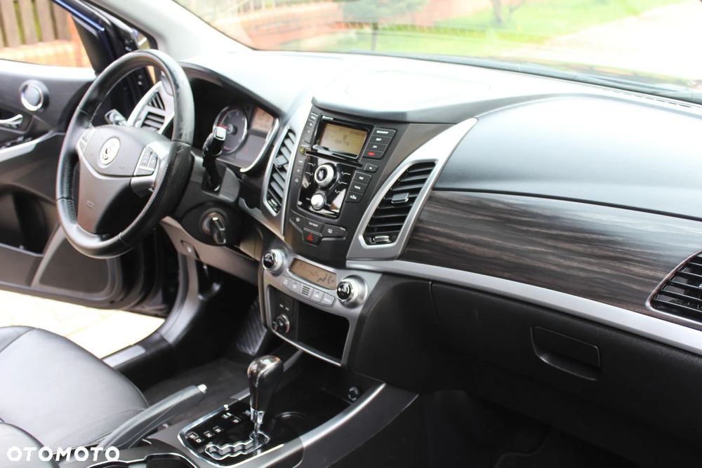 SsangYong/KGM Korando 2.0 E-XDi DPF 4WD Automatik Quartz - 15