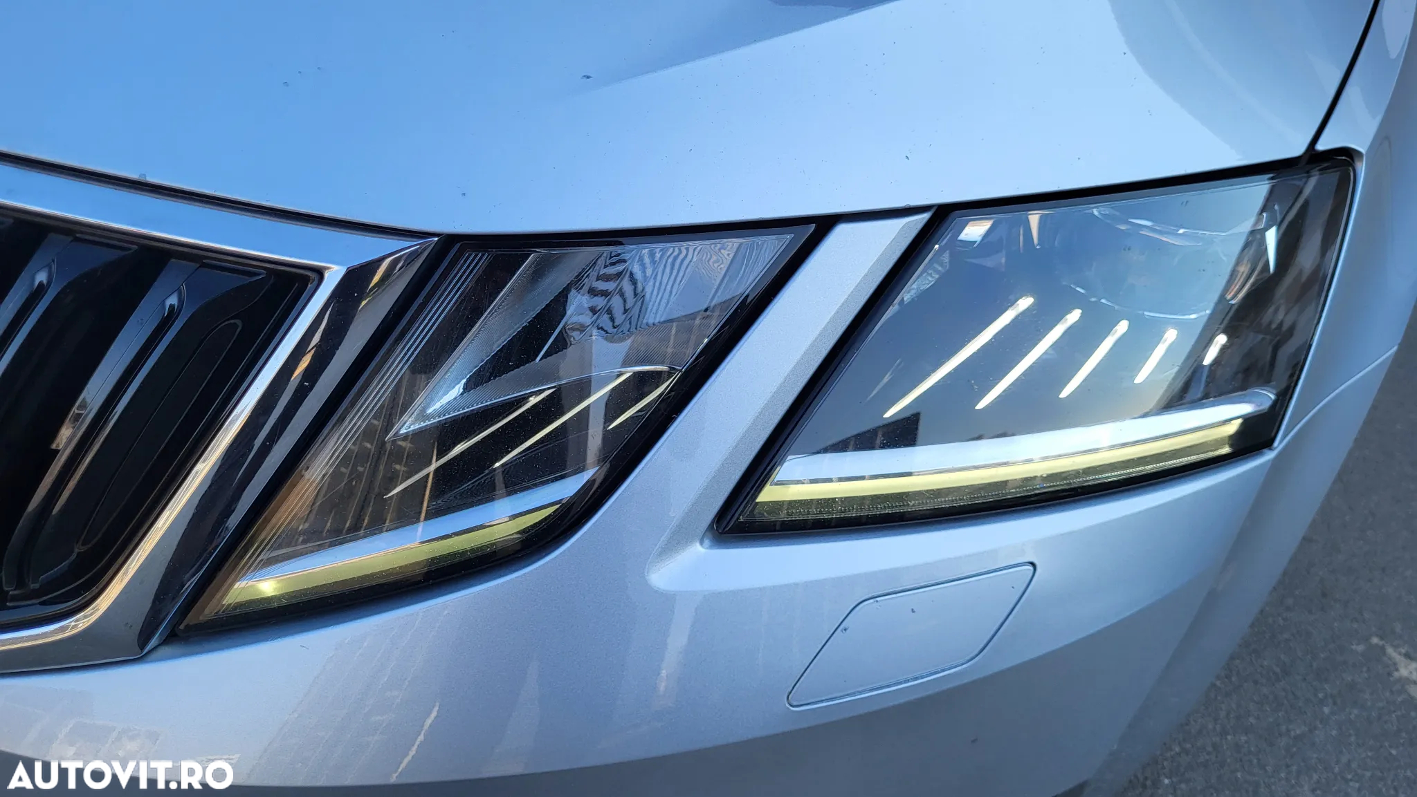 Skoda Octavia Combi 2.0 TDI (Green tec) DSG Style - 26