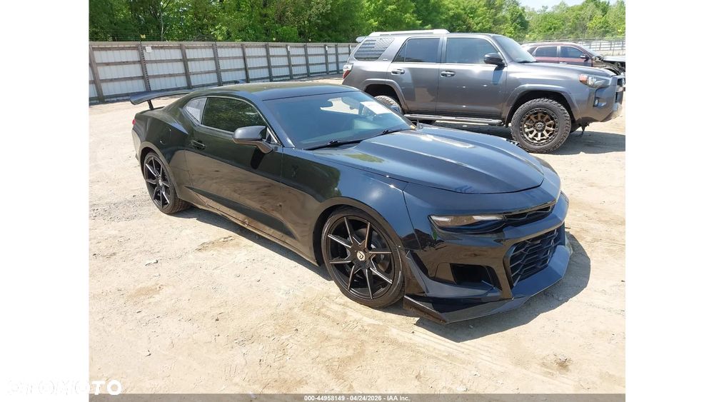 Chevrolet Camaro - 1