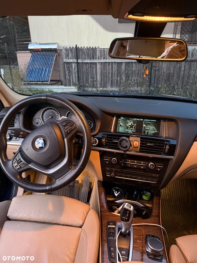 BMW X3 xDrive20d xLine - 11