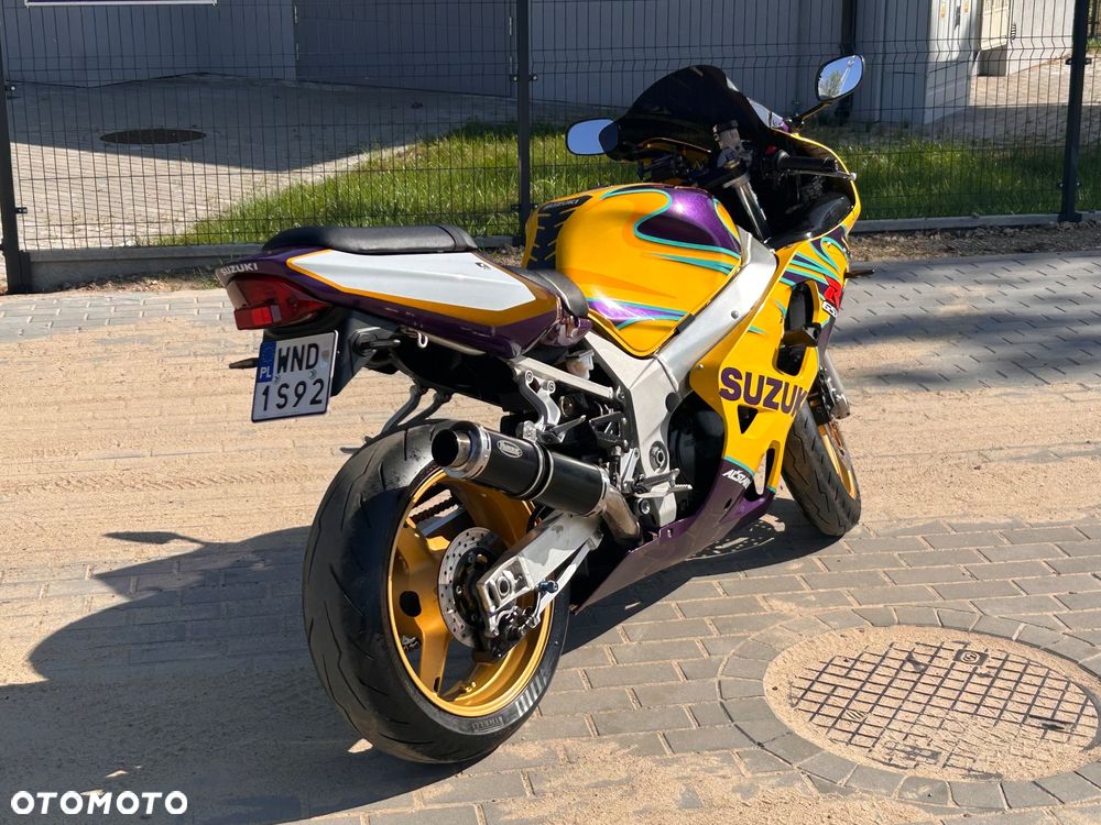 Suzuki GSX-R - 4