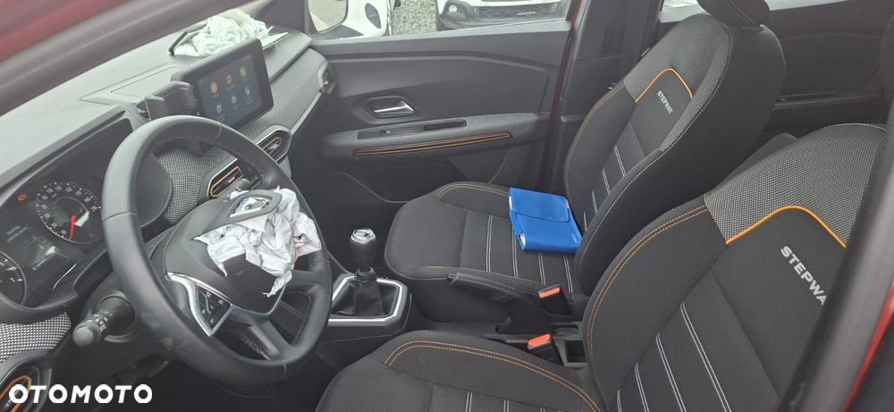 Dacia Sandero Stepway TCe 100 Prestige - 10
