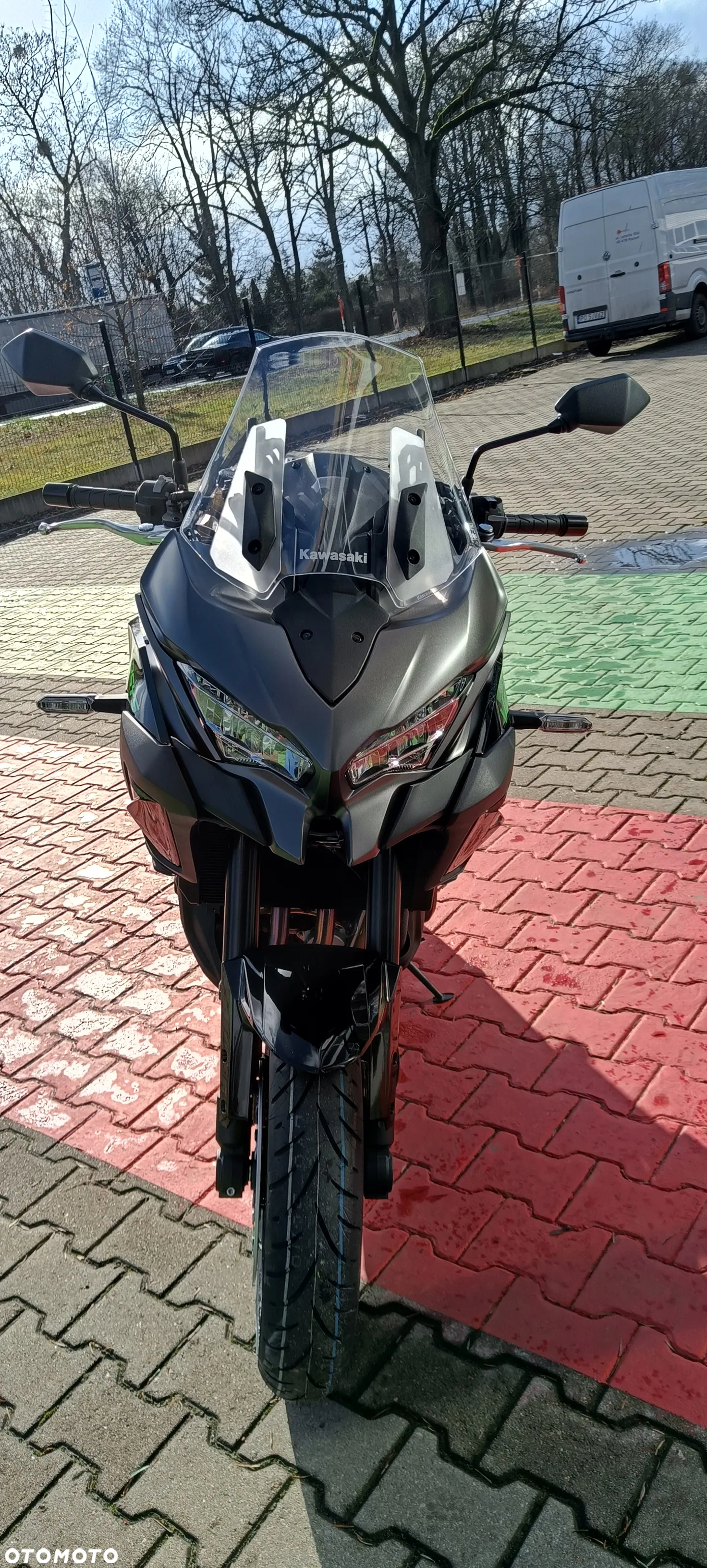 Kawasaki Versys 1000 - 10