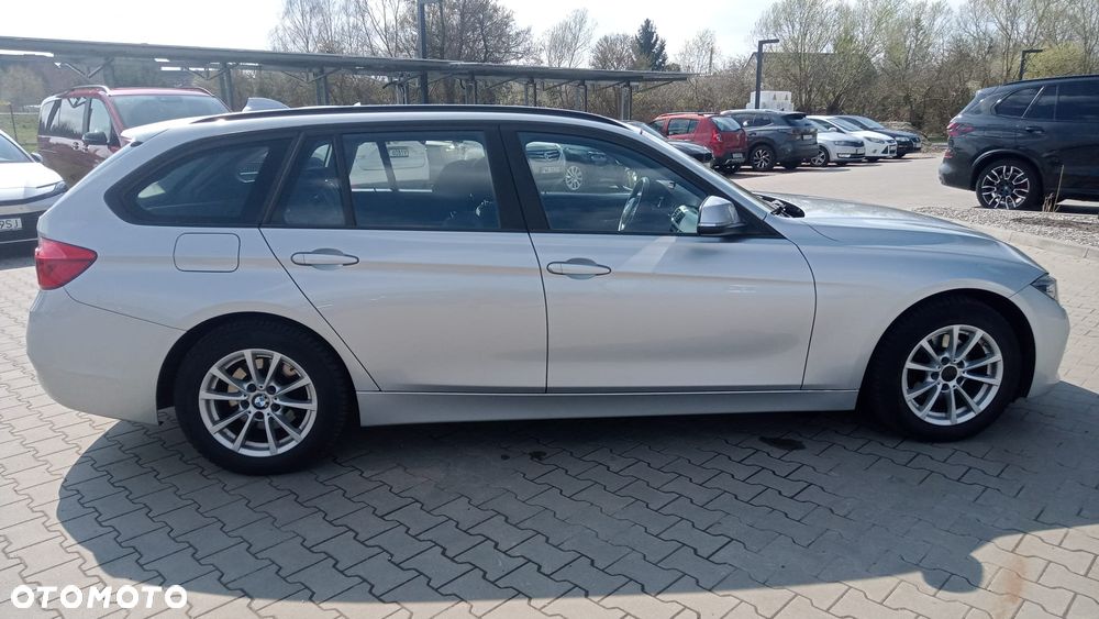 BMW Seria 3 318d - 7