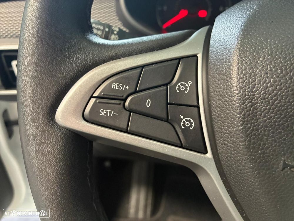 Dacia Sandero 1.0 TCe Expression CVT - 22