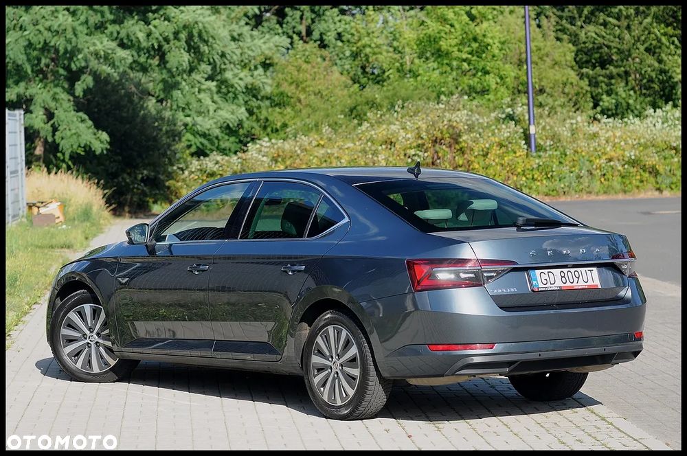 Skoda Superb - 16