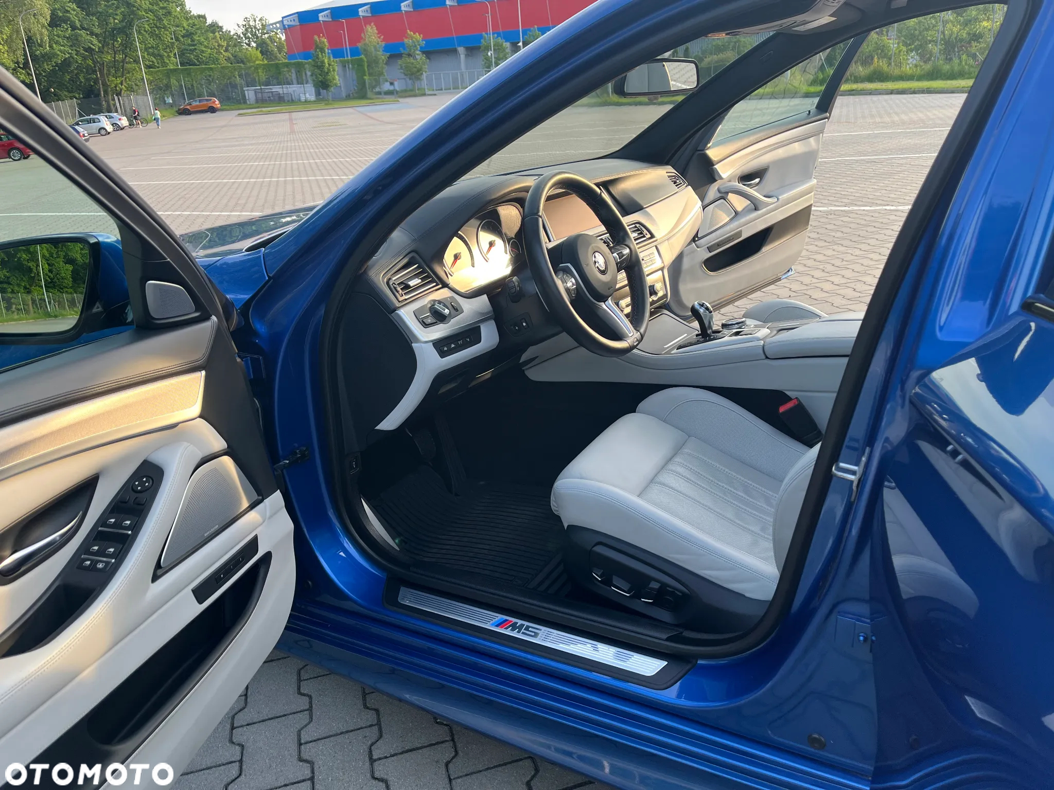 BMW M5 Competition - 19