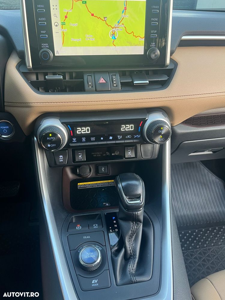 Toyota RAV4 2.5 VVT-iE 4x4 Luxury - 10