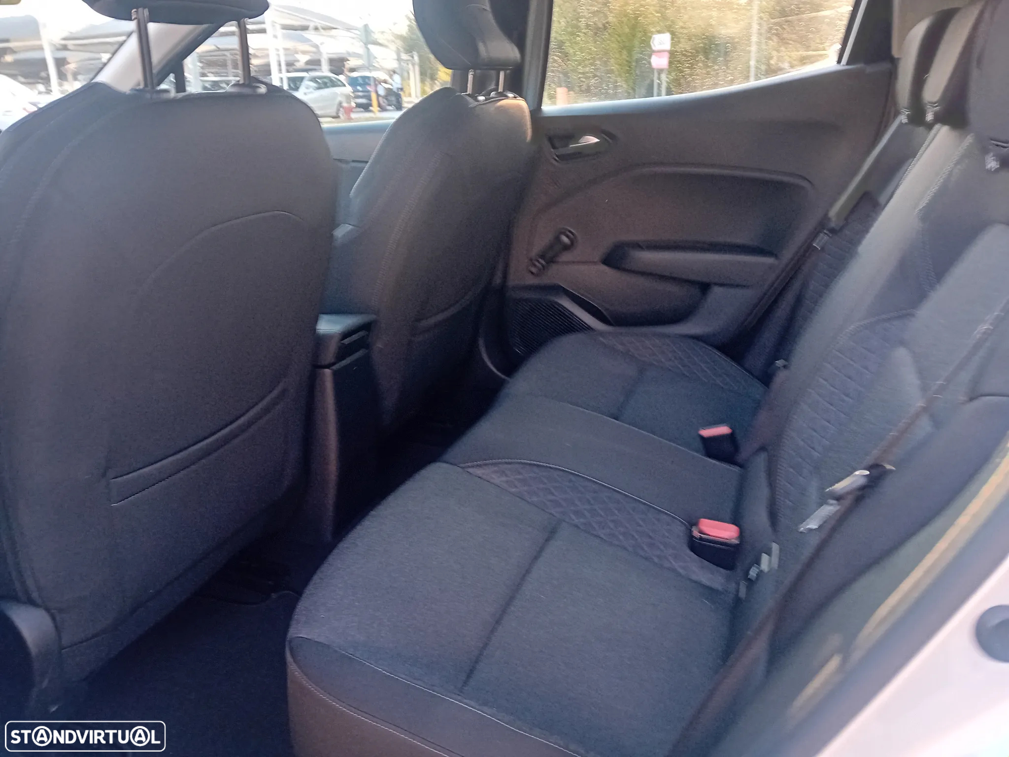 Renault Clio 0.9 TCe Limited Edition - 4