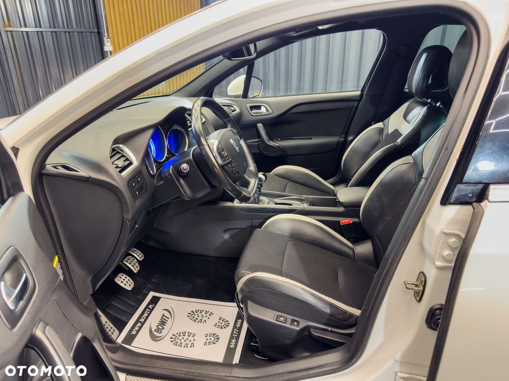 Citroën DS4 1.6 HDi Chic - 27