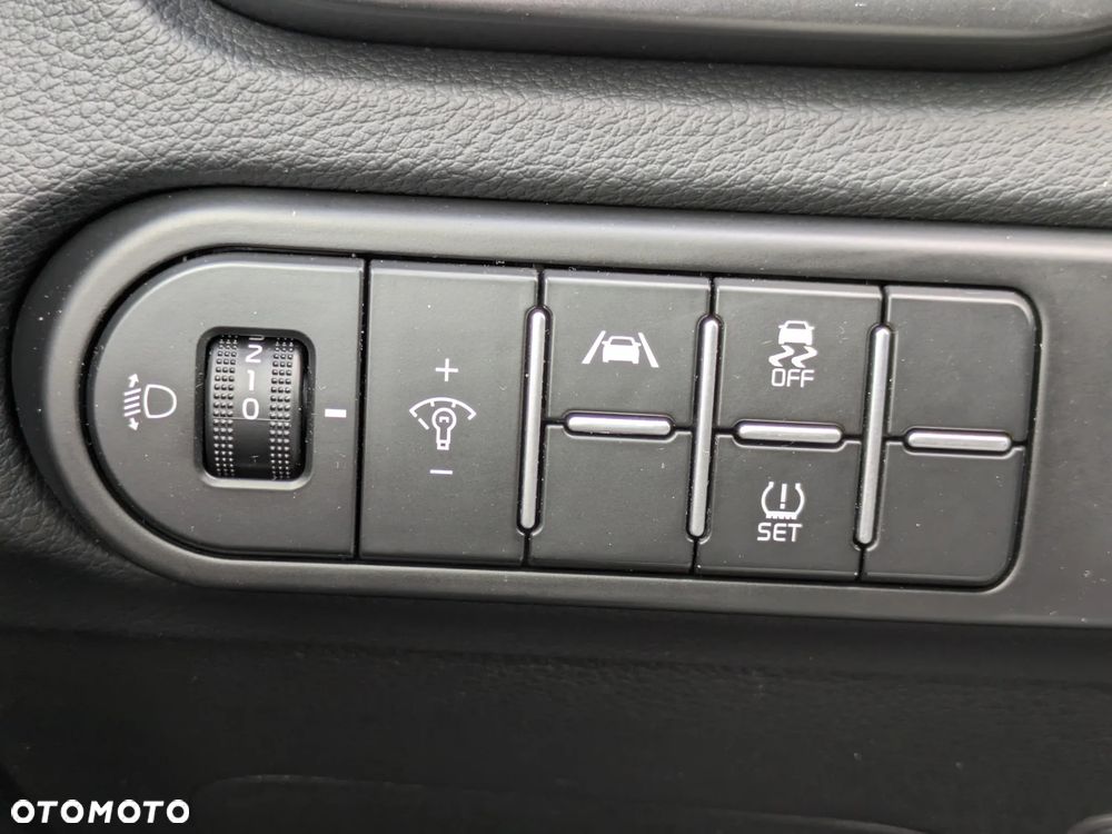 Kia Ceed 1.5 T-GDI L - 30