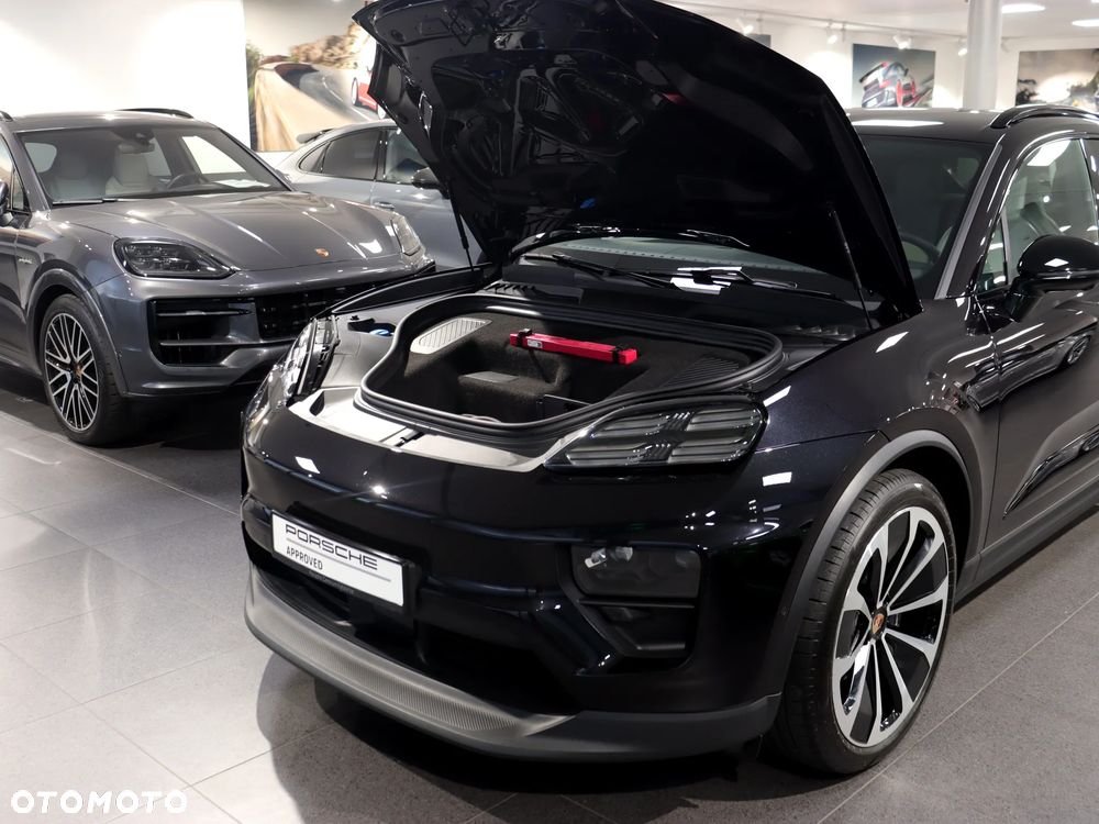 Porsche Macan 100kWh - 35