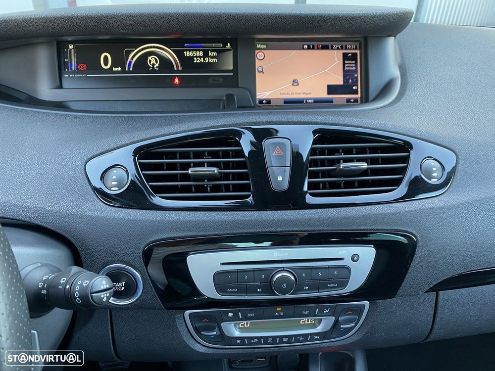 Renault Scénic 1.5 dCi Bose Edtion SS - 18