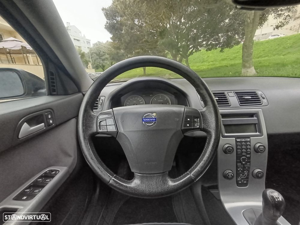 Volvo S40 1.6 D Nível 3 - 15
