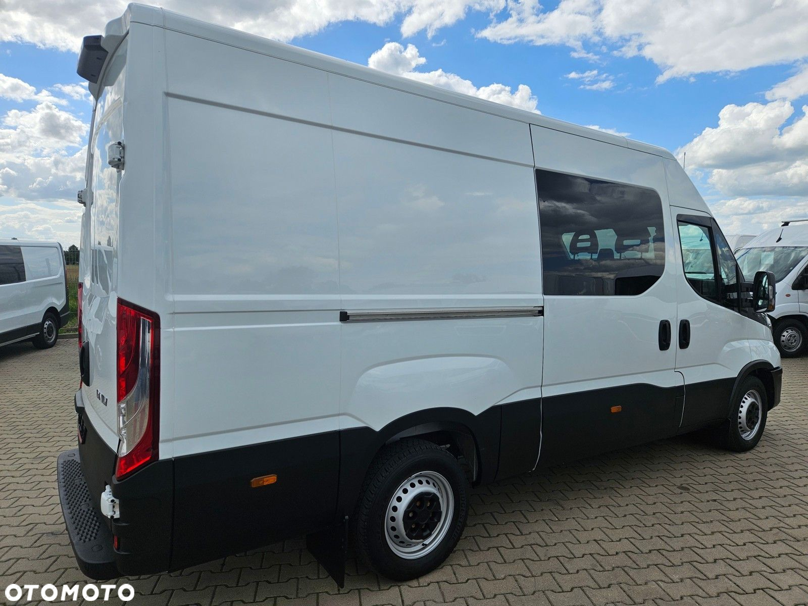 Iveco 35s16 L3H2 *104900zł NETTO* Brygadówka 6-cio osobowa 2,3HPi/160KM - 9