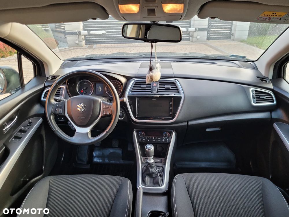 Suzuki SX4 S-Cross 1.4 SHVS Premium - 18