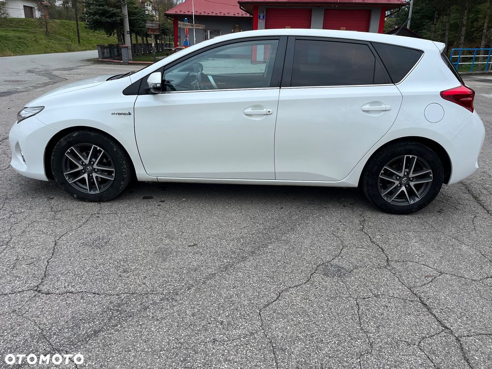 Toyota Auris 1.8 HSD Luna - 12