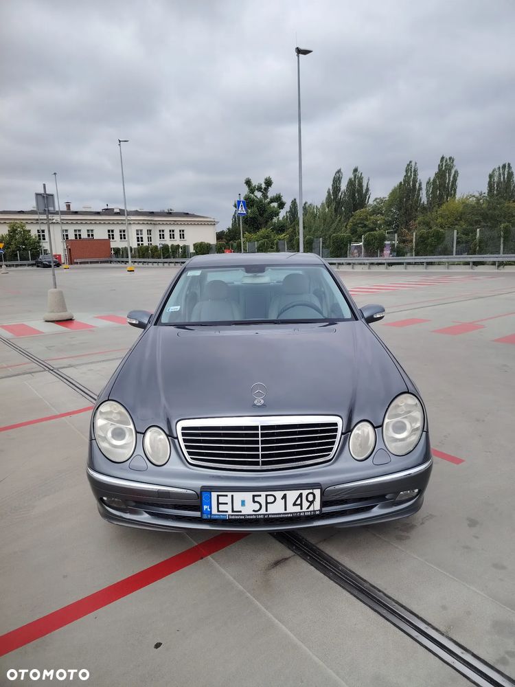 Mercedes-Benz Klasa E 220 CDI Automatik Avantgarde DPF - 2