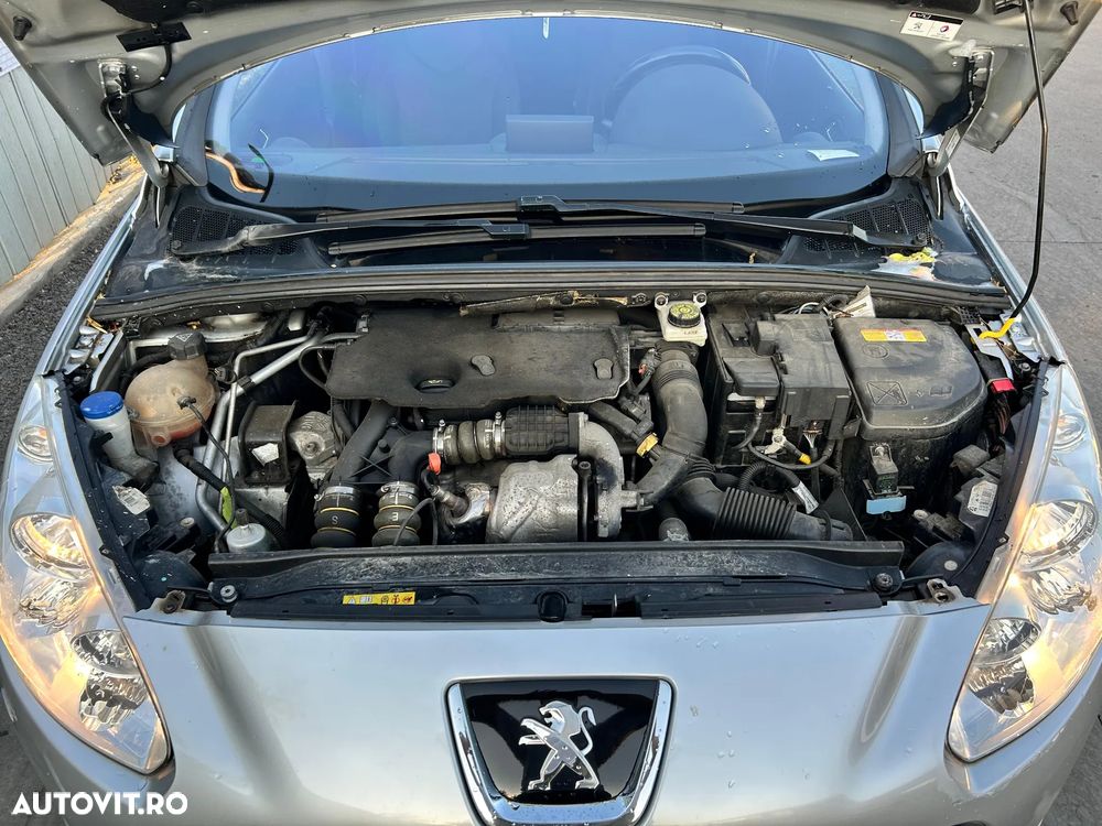Peugeot 308 - 7