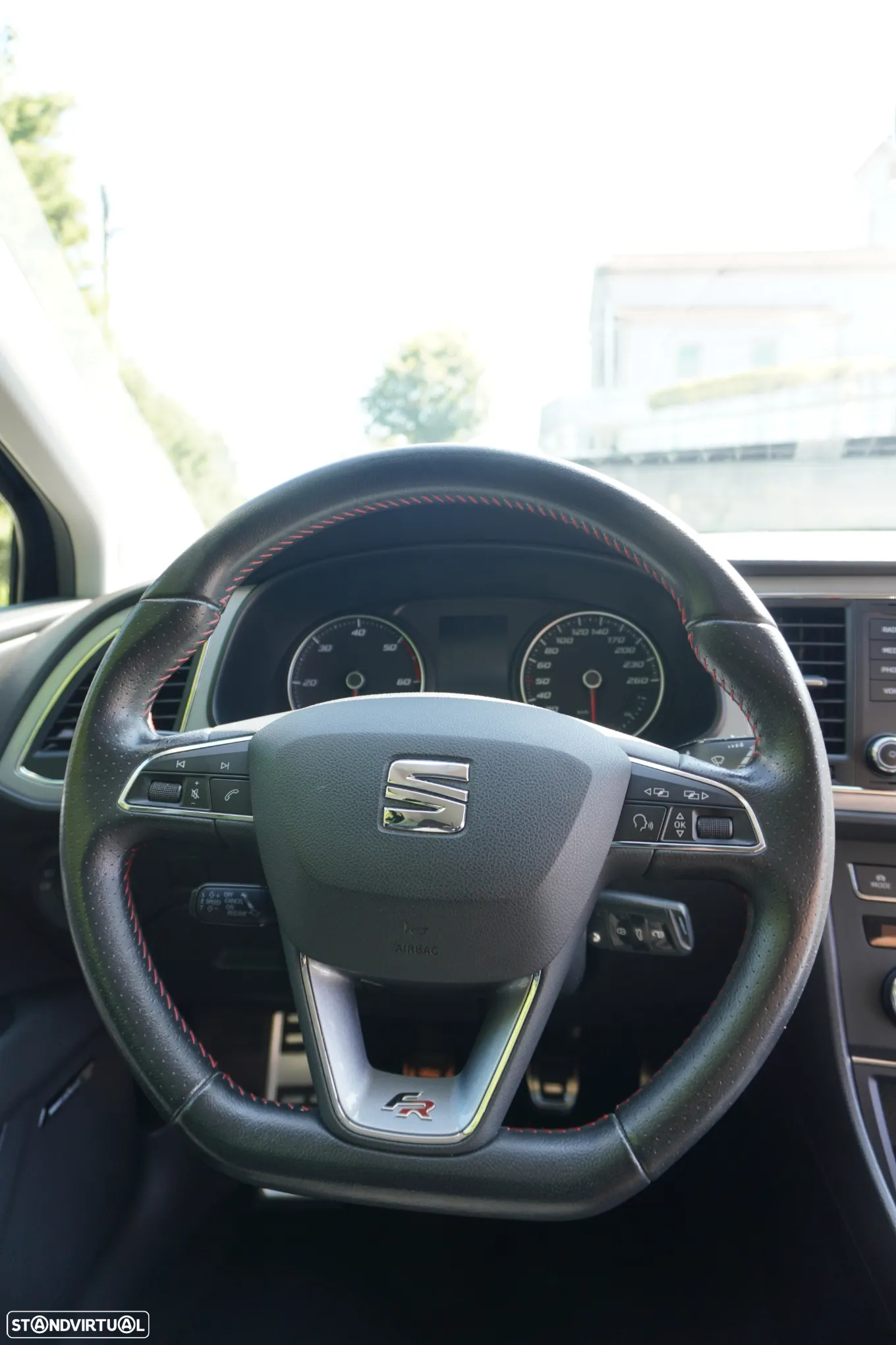 SEAT Leon SC 2.0 TDI DPF S&S FR - 15