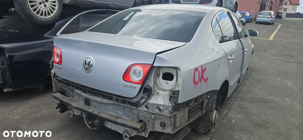 VW PASSAT B6 2.0 TDI BMP 05-09r - PAS BEZPIECZEŃSTWA LEWY PRAWY - 9