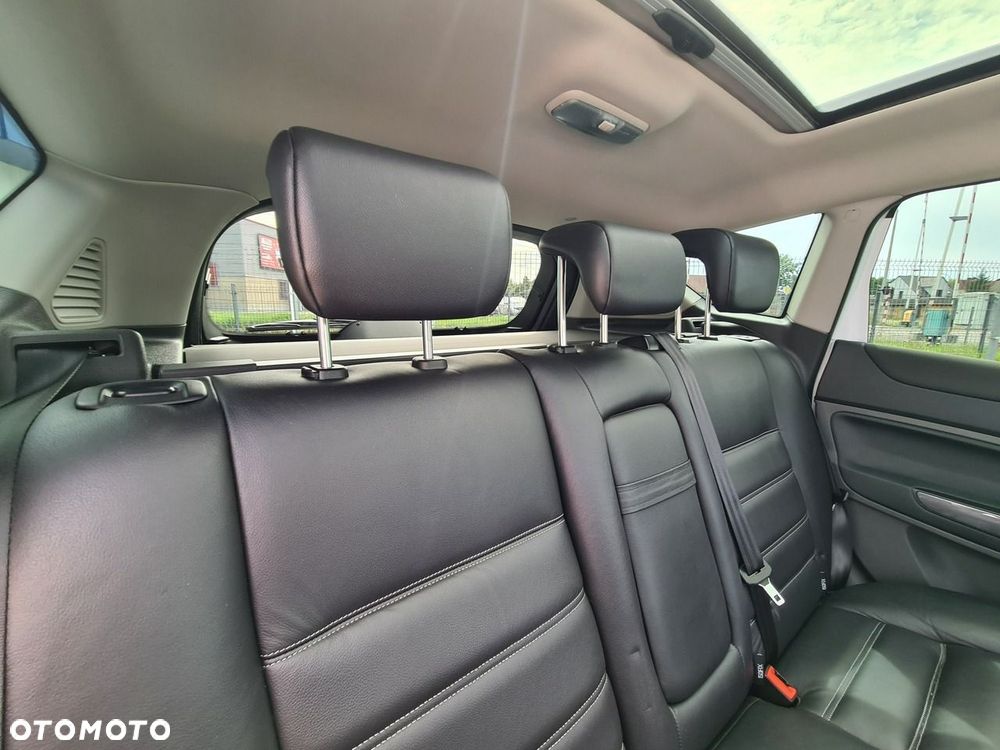 Ford Kuga 2.0 TDCi Titanium - 30